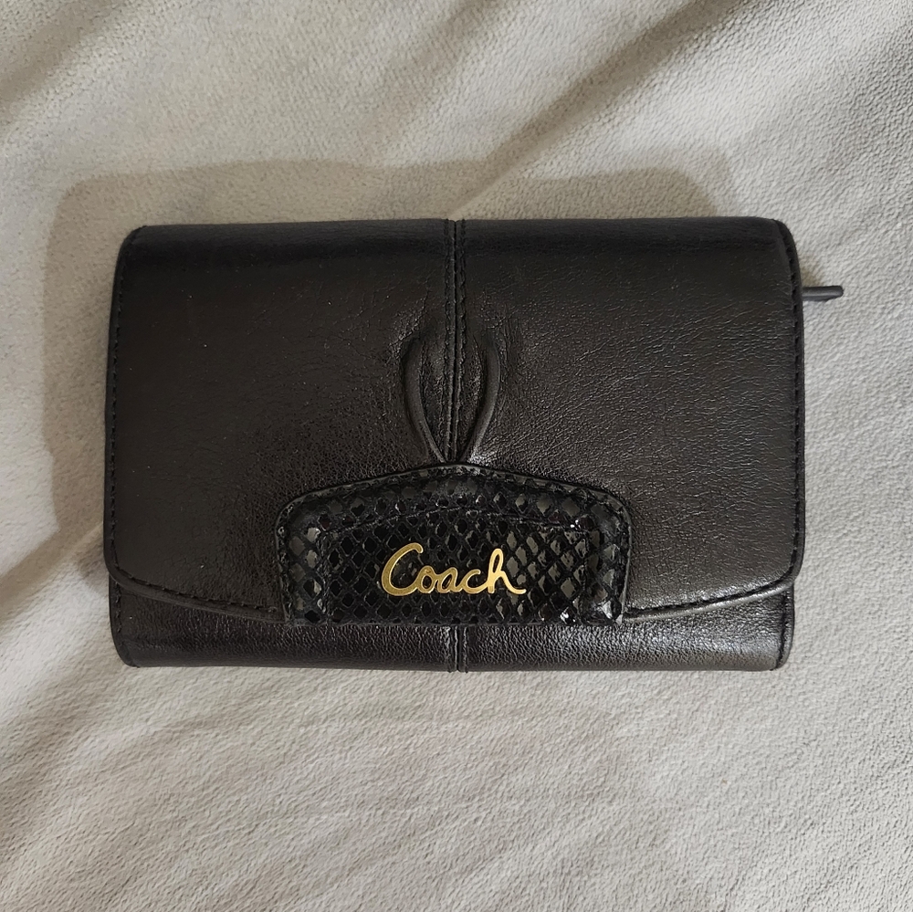 Coach wallet